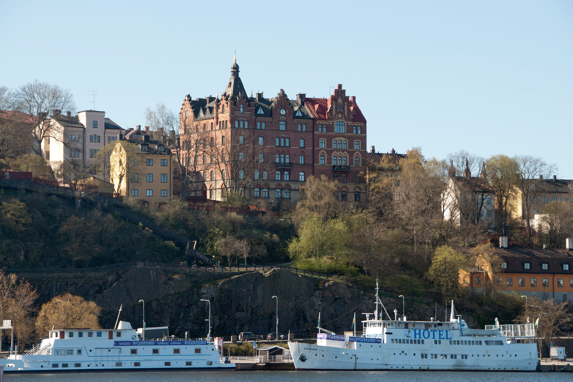 Kvarteret Kattfoten, Stockholm (Photo License: CC-BY-SA-3.0 )
